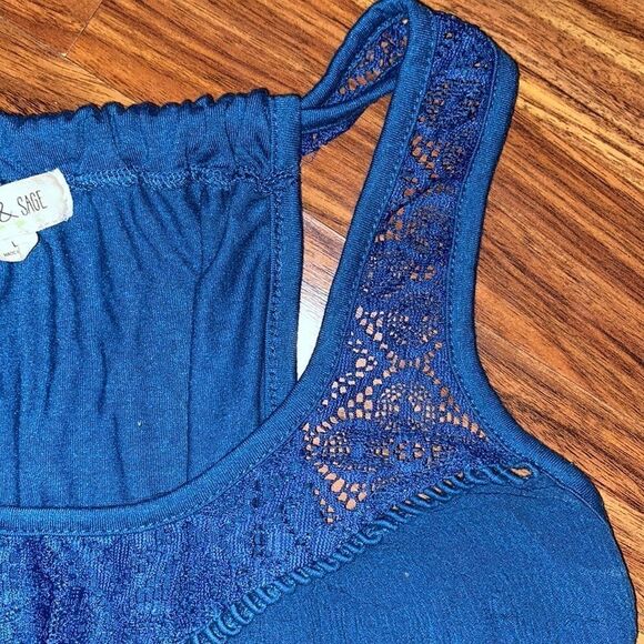 Taylor & Sage Blue Lace Tank Women's Size Large - Picture 5 of 8